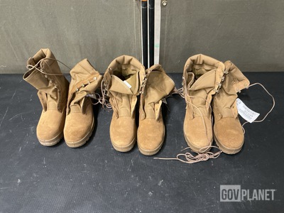 (22) Pairs of Women's Safety Boots