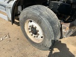 Underbody with Right Steer Tire
