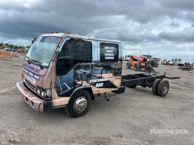 2003 Isuzu NPR 4x2 Cab and Chassis