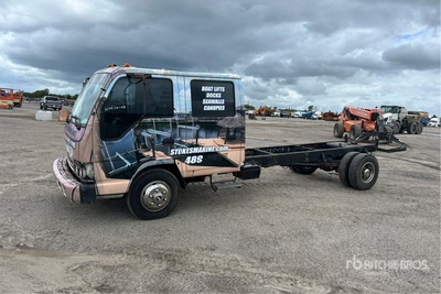 2003 Isuzu NPR 4x2 Cab and Chassis