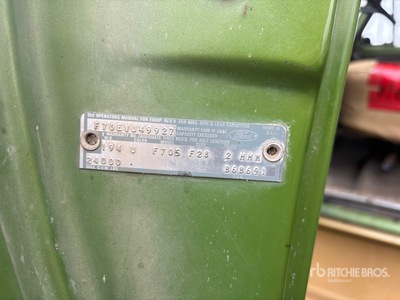 1974 Ford 700 Grain Truck