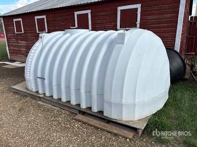 Free Form 2280 gal Poly Water Tank