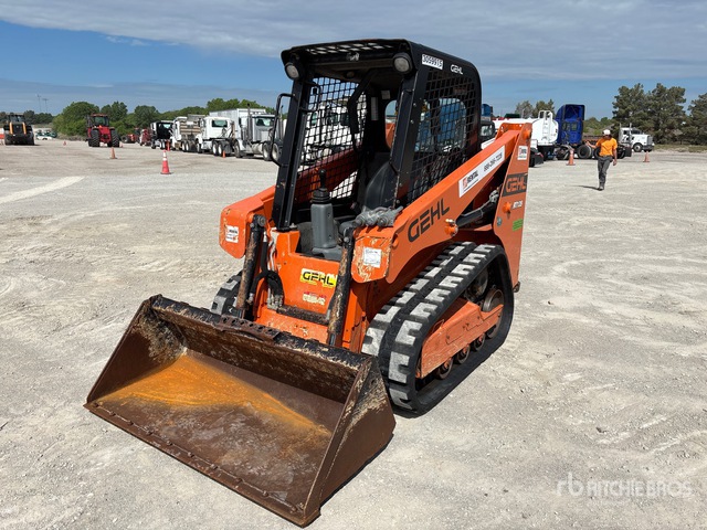 2021 Gehl RT135 Compact Track Loader