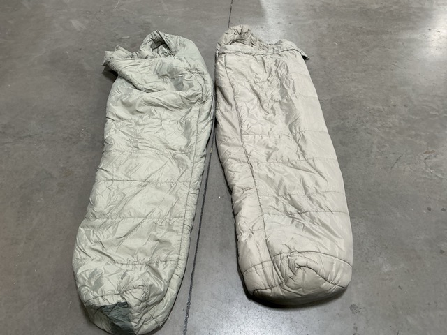 (59) Sleeping Bags