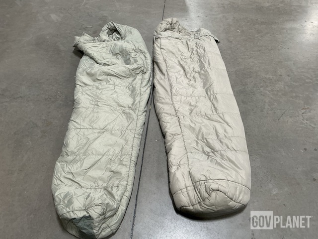 (59) Sleeping Bags