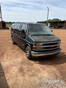 2001 Chevrolet Express G1500 Fourgonnette de passagers