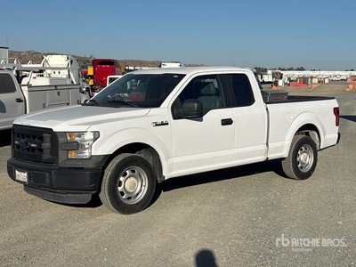 2016 Ford F-150 XL 4x2 Extended Cab Pickup