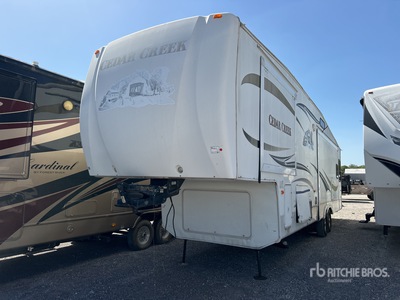 2009 Forest River Cedar Creek 36CKTS 38 ft T/A Reisaanhangwagen