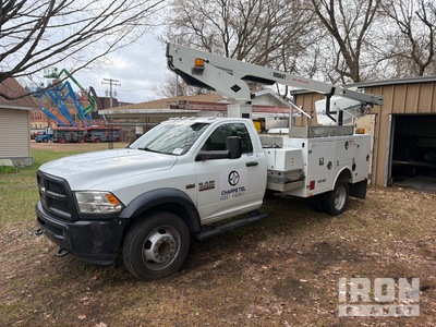 Versalift on 2015 Dodge Ram 4500 4x4 高所作業車 (Inoperable)