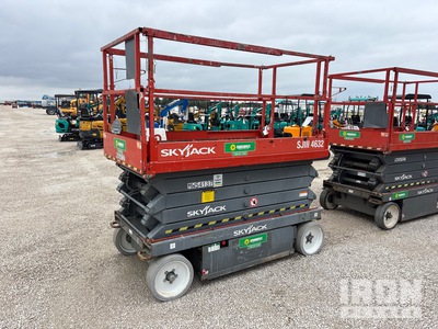 2014 Skyjack SJIII 4632 Electric Scissor Lift