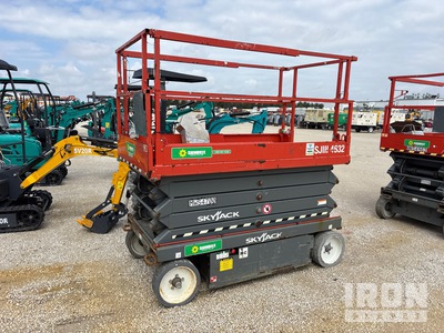 2017 Skyjack SJIII 4632 Electric Scissor Lift
