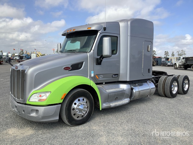 2015 Peterbilt 579 6x4 T/A Sleeper Truck Tractor