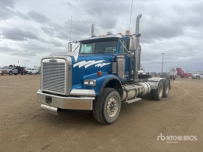 2009 Freightliner FLD 120SD 6x4 تراكتور شاحنة نهارية (ثنائية المحور)