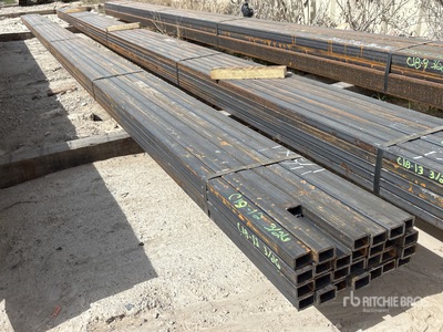 Quantity of (28) 1 1/2 in x 1 in x 23 ft Rectangle Tubing