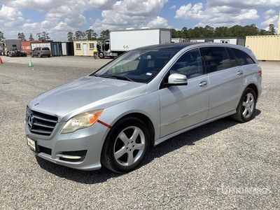 2011 Mercedes-Benz R350 R 350 AWD SUV