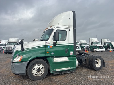 2018 Freightliner Cascadia 125 4x2 S/A Day Cab Truck Tractor