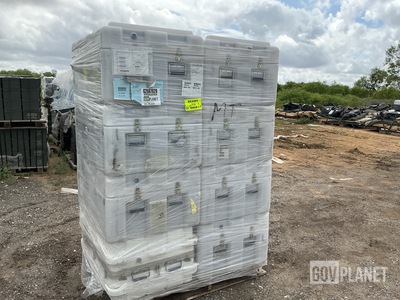 (8) Storage Cases
