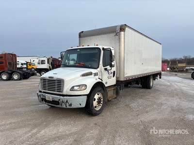 2016 Freightliner M2106 4x2 Autocarro furgonato