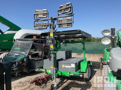 2019 Nat Signal LTS-160H-750K Solar Hybird を見 Light Tower