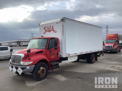 2015 International 4300 SBA Van Truck