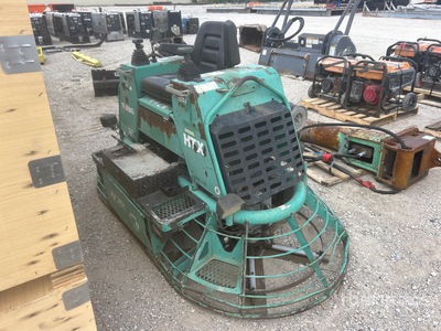 Whiteman HTX-44K5 Ride-On Power Trowel