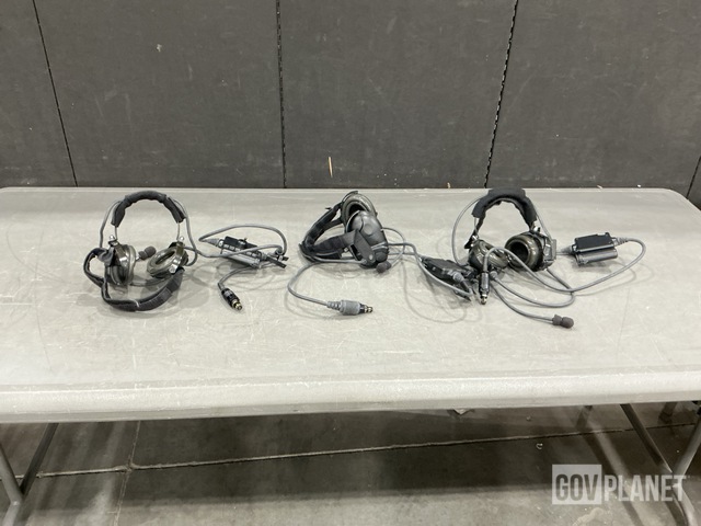 (223) A3206695 Microphone-Headsets