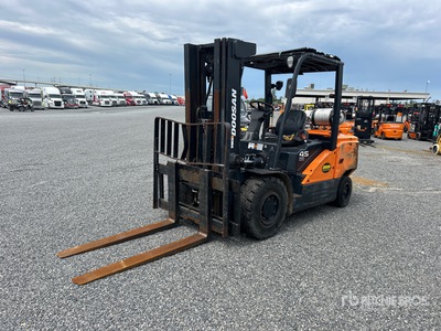 2021 Doosan G45S-7 8700 lb Pneumatic Tire Forklift