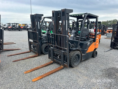 2024 Doosan G30E-7 5500 lb Pneumatic Tire Forklift