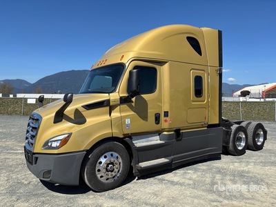 2019 Freightliner Cascadia 116 6x4 T/A Sleeper Truck Tractor