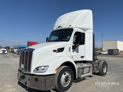 2018 Peterbilt 579 4x2 S/A Day Cab Truck Tractor