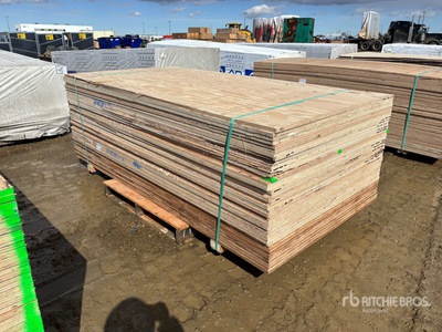 Quantity of (40) 3/4" 4x8 CSP/DFP No Stamp Multiplex (Unused)