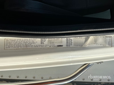 2014 Freightliner M2 106 4x2 Moving Furgoneta caja cerrada