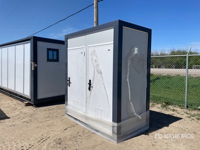 ROMAX WOT-1 4 ft x 7 ft Skid-Mounted Mobile Toilet 移動性建物 - その他