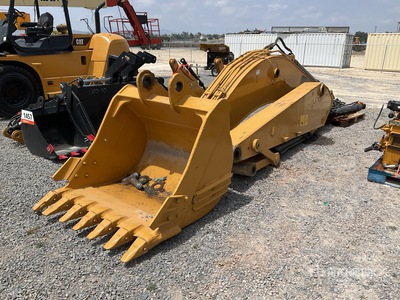 Lote de Pluma, Brazo y Cucharon / Boom, Stick and Bucket - Fits Cat 320D