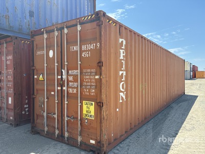 2009 40 ft High Cube Storage Container