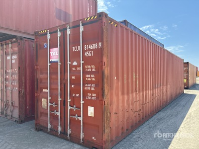 2010 40 ft High Cube Storage Container