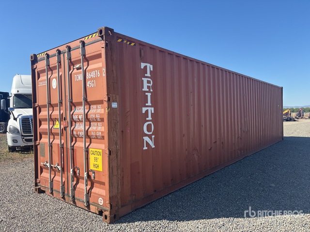 2010 40 ft High Cube Storage Container