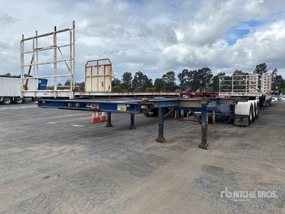 2009 MaxiTrans 8.3 m Tri/A B-Double Lead Container Trailer