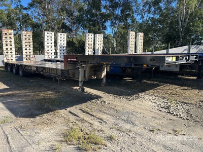 2023 Stonestar 13.5 m Tri/A Step Deck Trailer