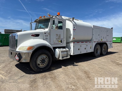 2009 Peterbilt 340 2000 gal 6x4 Fuel & Lube Truck