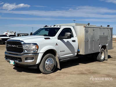 2024 Ram 5500 4x4 Utility Truck