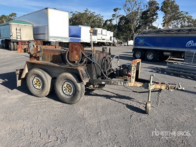Custom Built Bogie/A 1000 L Chemical Applicator Trailer