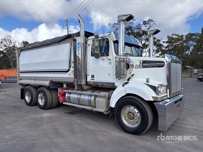 2014 Western Star 4800FS 6x4 T/A Camión dumper