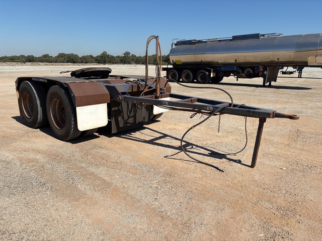 2013 Loughlin Bogie/A Road Train Dolly