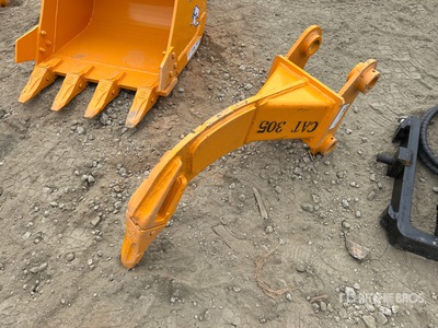 2026 GIYI Excavator Ripper - Fits Cat 305 (Unused)