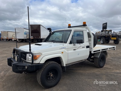 2010 Toyota Landcruiser GX 4x4 Pickup