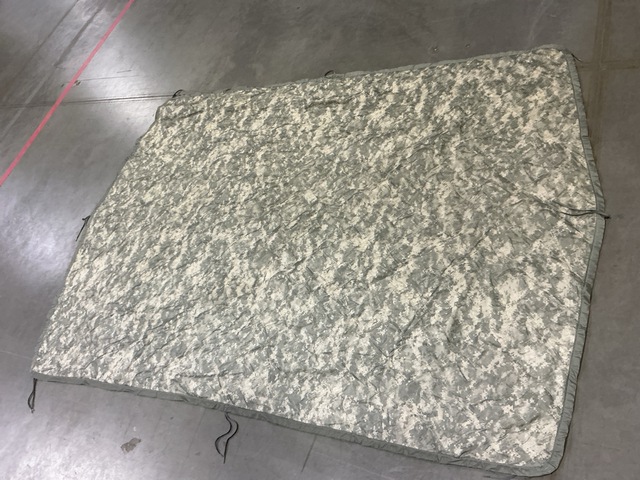(67) Wet Weather Poncho Liners