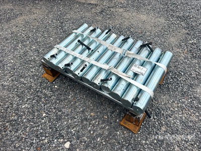 Quantity of (11) 2026 HW 80 mm x 545 mm Excavator Bucket Pins Accessoire divers pour pelle (Unused)