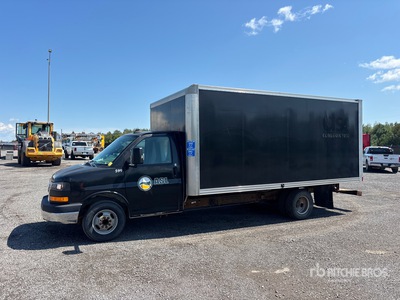 2020 GMC Savana 3500 4x2 Furgoneta caja cerrada