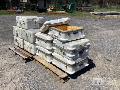 (10) Storage Cases